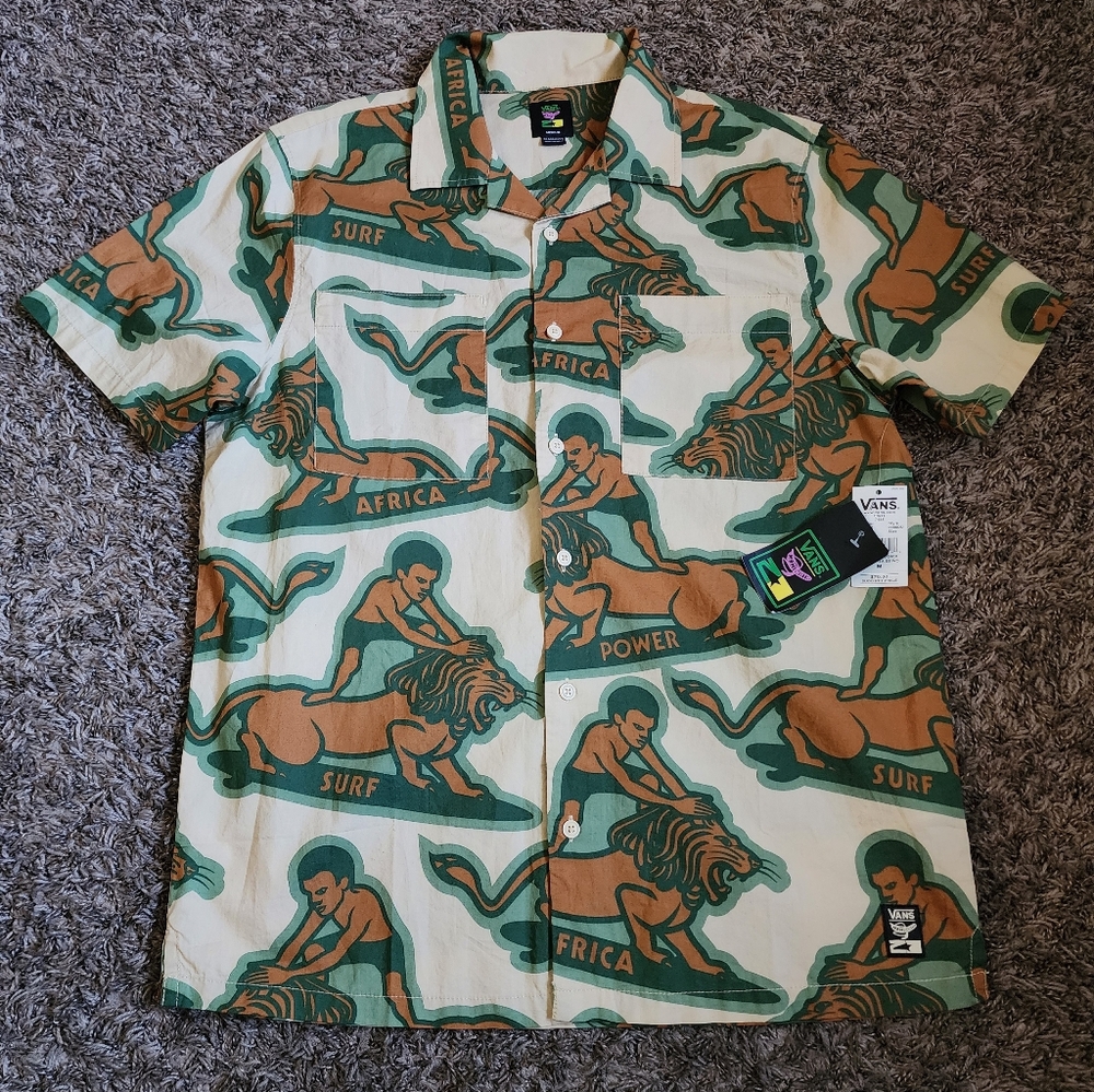 NWT Vans x Mami Wata Africa AOP Short Sleeve Button Up Shirt M